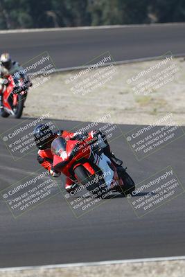 media/Sep-20-2025-TrackDaz (Sat) [[27f0cde673]]/A Group/10am (Turn 3)/